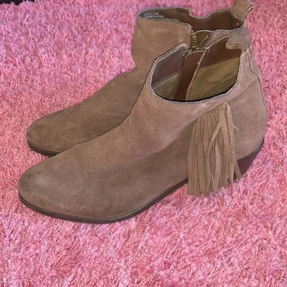 Steve Madden Fringe Booties - Picture 3 of 8
